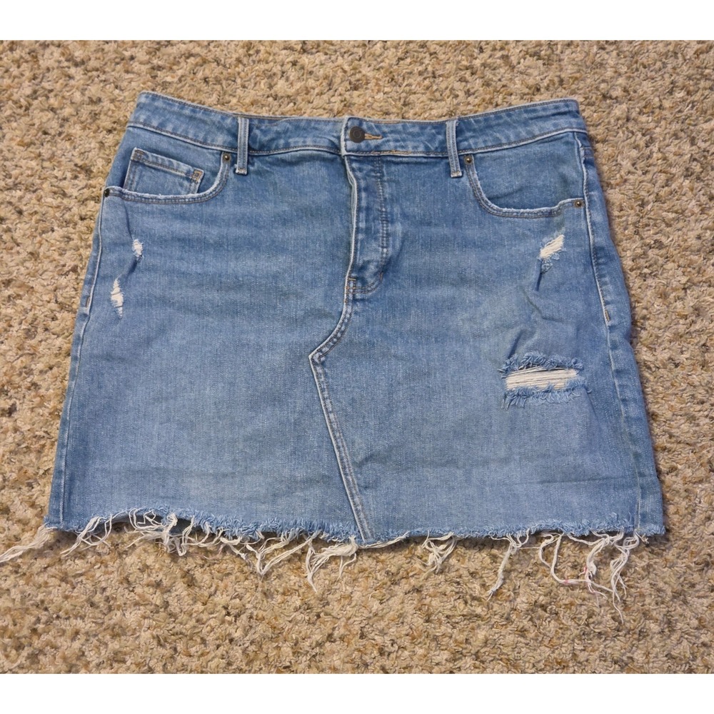 Old Navy Denim Mini Skirt Women's Size 14 Blue Distressed Button Fly